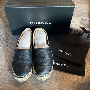 CHANEL Espadrilles